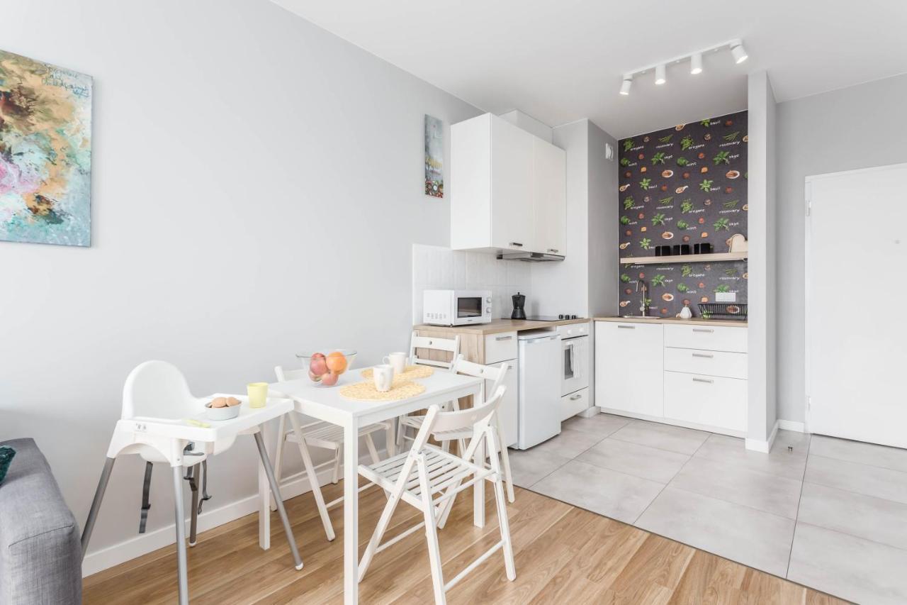 Chill Apartments Airport Ursynow Warszawa Eksteriør billede